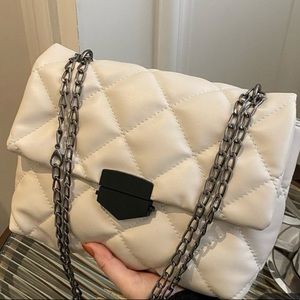 NEW * Quilted Ivory Bag